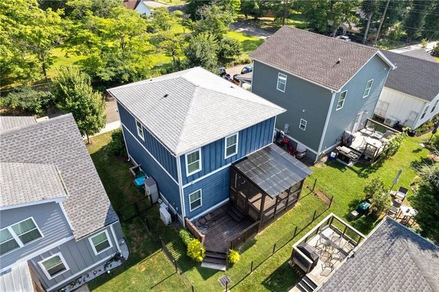 226 Old Canton Circle, Ball Ground, GA 30107