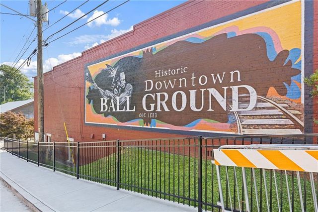 226 Old Canton Circle, Ball Ground, GA 30107