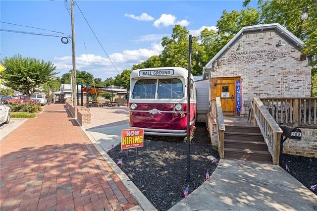 226 Old Canton Circle, Ball Ground, GA 30107