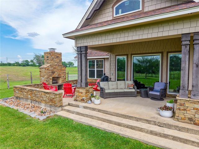 8299 County Road 179, Richards, TX 77873