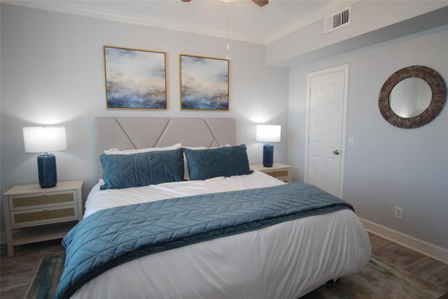 7000 Seawall Boulevard 624, Galveston, TX 77551