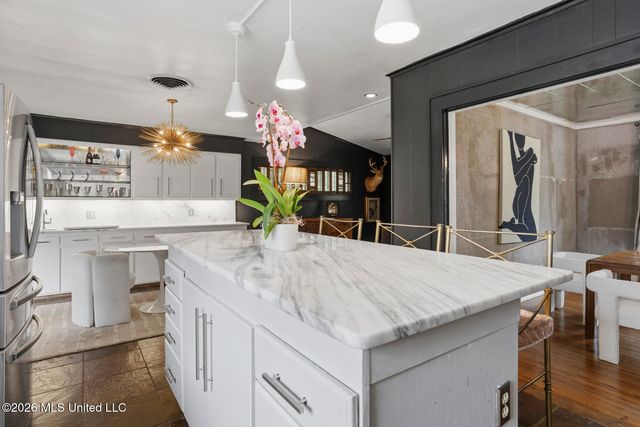 3702 Old Canton Road, Jackson, MS 39216