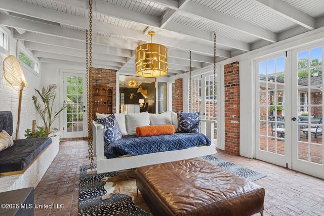 3702 Old Canton Road, Jackson, MS 39216