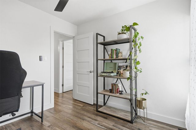 6406 Chimney Creek CIR A, Austin, TX 78723