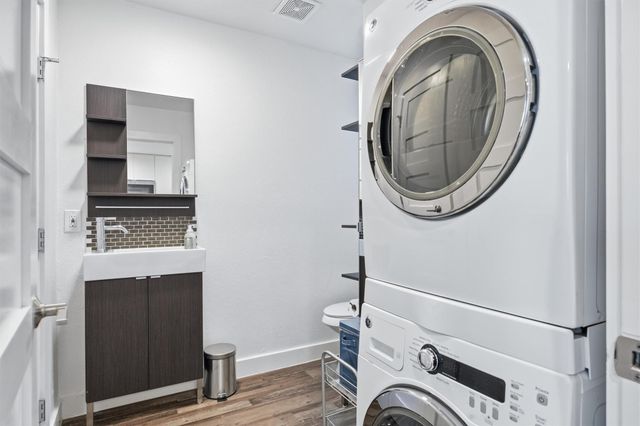 6406 Chimney Creek CIR A, Austin, TX 78723