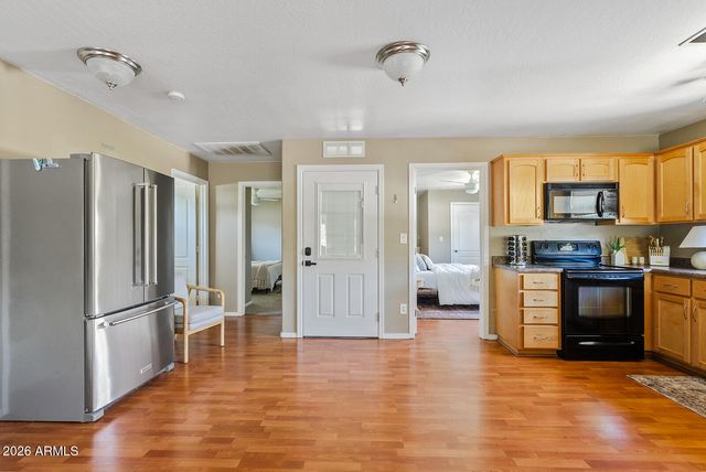 4028 E Lewis 2B Avenue, Phoenix, AZ 85008