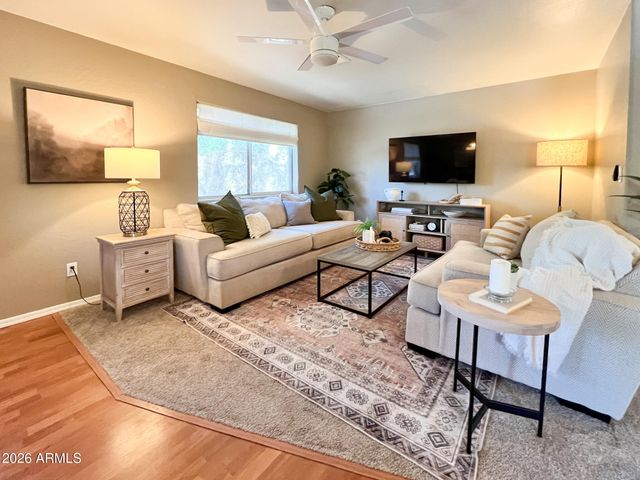 4028 E Lewis 2B Avenue, Phoenix, AZ 85008