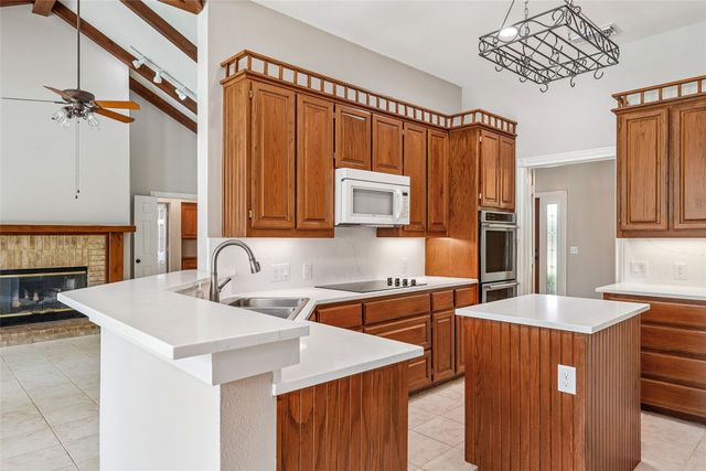 4797 Red Oak Circle, Aubrey, TX 76227