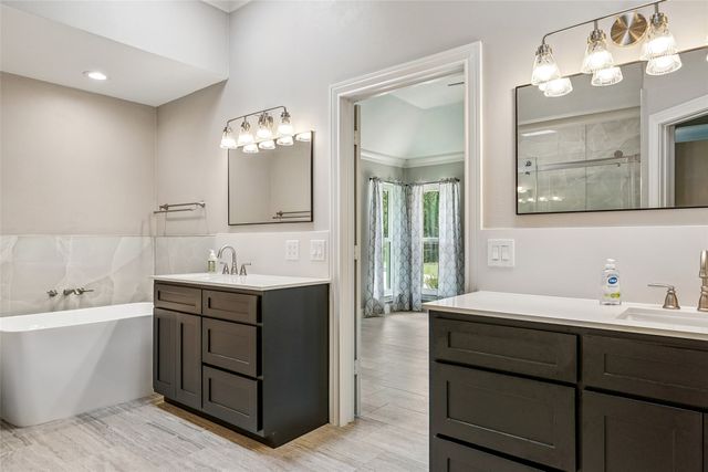 4797 Red Oak Circle, Aubrey, TX 76227