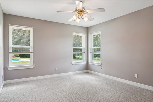 4797 Red Oak Circle, Aubrey, TX 76227