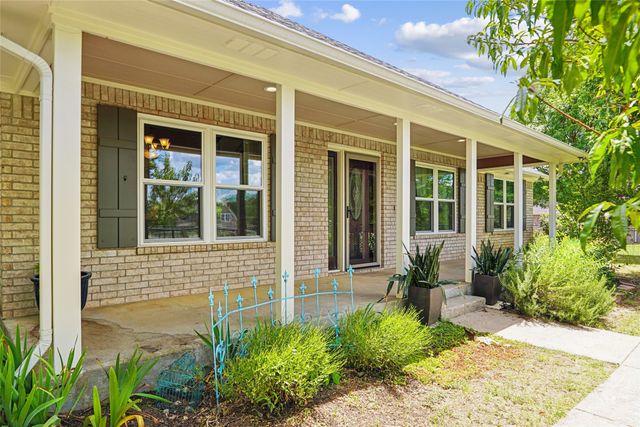 4797 Red Oak Circle, Aubrey, TX 76227