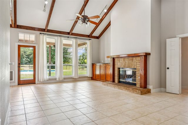 4797 Red Oak Circle, Aubrey, TX 76227