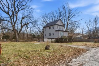 1819 Allen St, Rahway City, NJ 07065