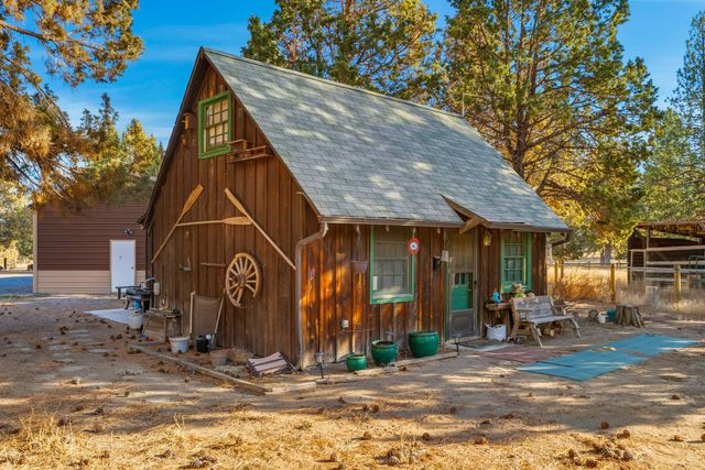 21910 Rickard Road, Bend, OR 97702