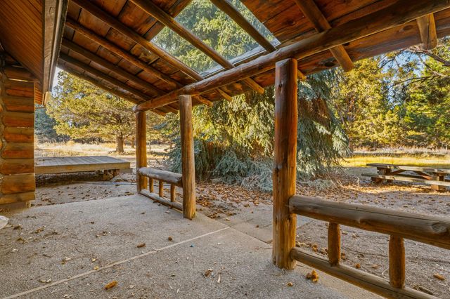 21910 Rickard Road, Bend, OR 97702