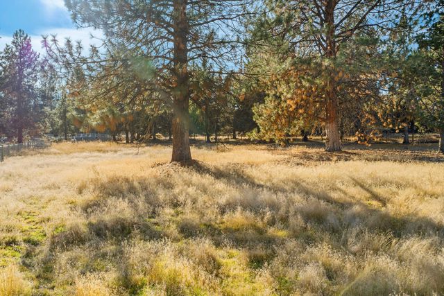 21910 Rickard Road, Bend, OR 97702