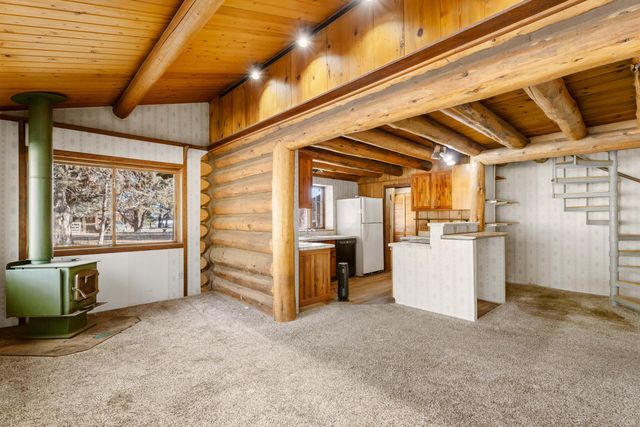 21910 Rickard Road, Bend, OR 97702