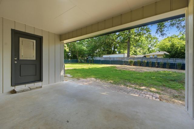 907 Wesley Drive, Hixson, TN 37343