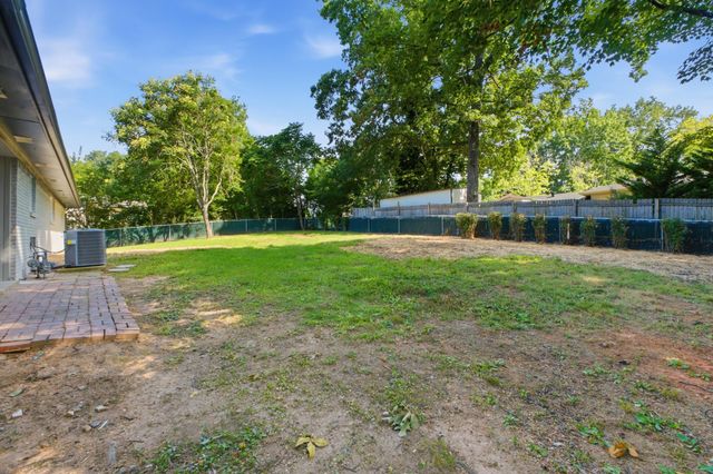 907 Wesley Drive, Hixson, TN 37343
