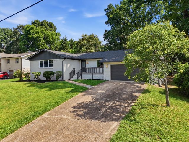 907 Wesley Drive, Hixson, TN 37343