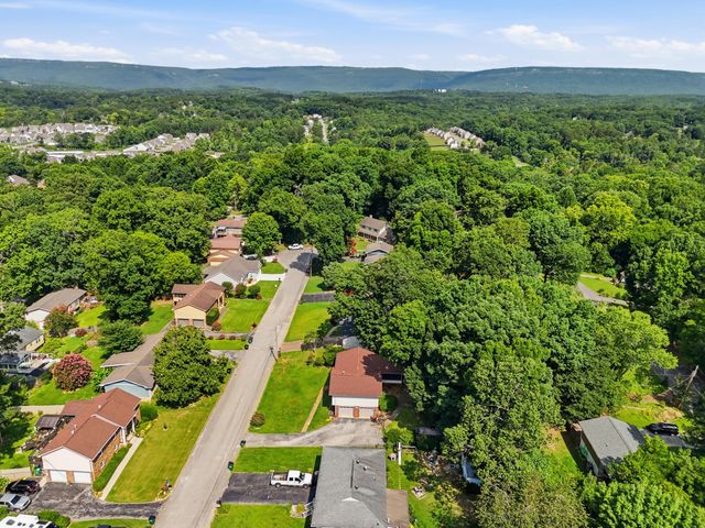 907 Wesley Drive, Hixson, TN 37343