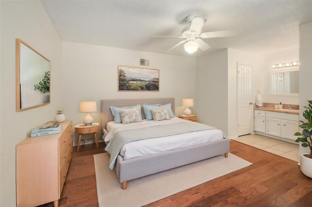 706 Milton CV, Leander, TX 78641