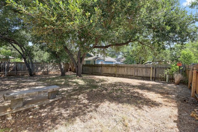 706 Milton CV, Leander, TX 78641