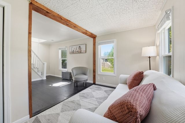 209 Adams St, Agawam, MA 01001