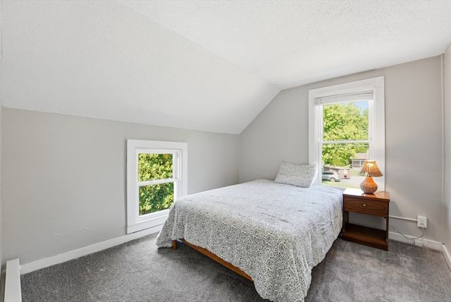 209 Adams St, Agawam, MA 01001