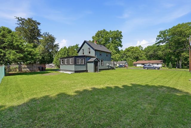 209 Adams St, Agawam, MA 01001