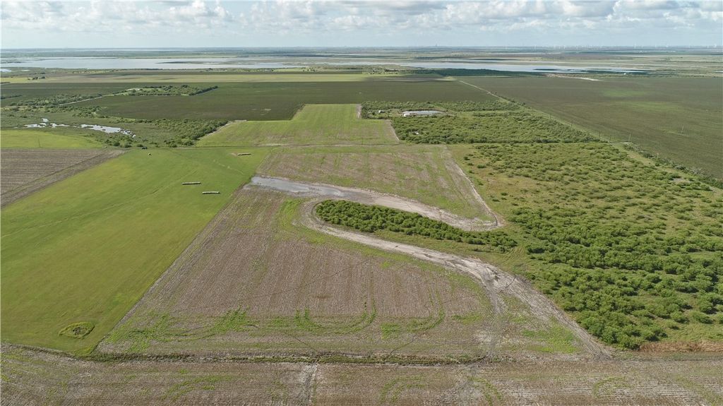 267 Vega, Bayside, TX 78393 — exterior