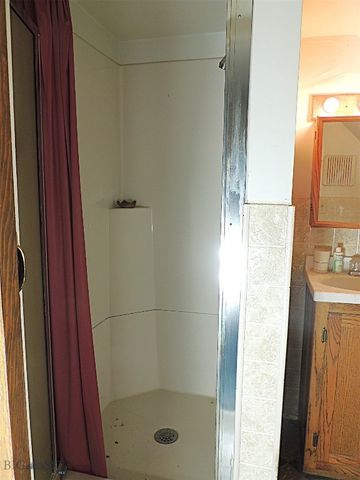 611 Hobson Avenue, Butte, MT 59701