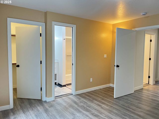 2040 11TH St, Florence, OR 97439