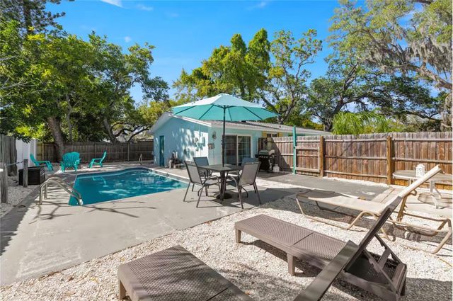 201 SOUTH STREET, Palm Harbor, FL 34683