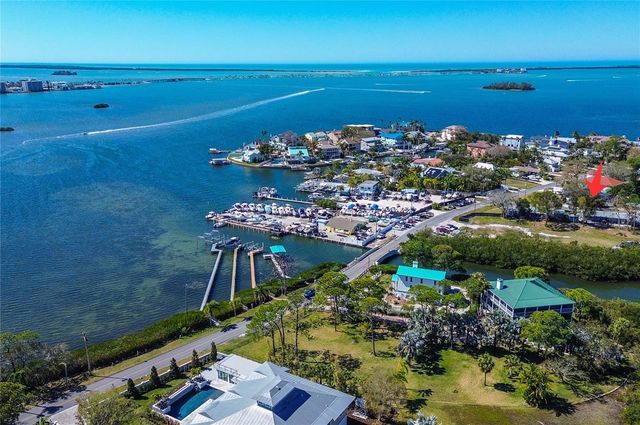 201 SOUTH STREET, Palm Harbor, FL 34683