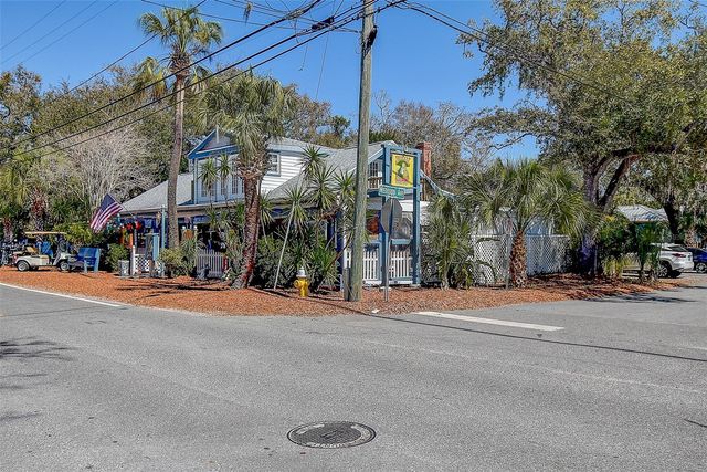 201 SOUTH STREET, Palm Harbor, FL 34683