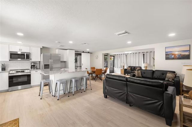 201 SOUTH STREET, Palm Harbor, FL 34683