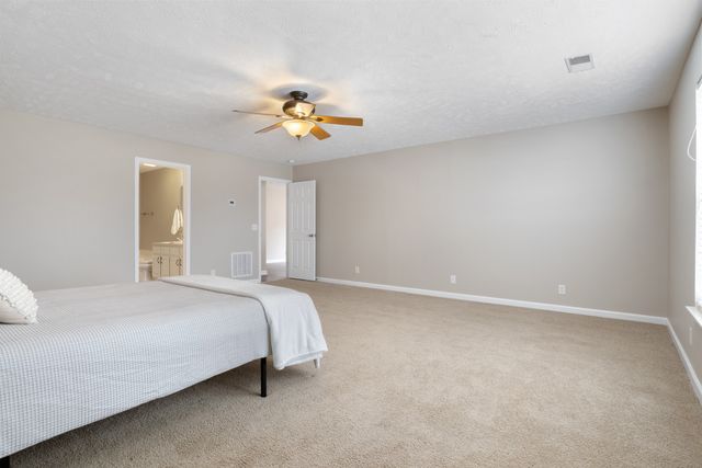 1022 Lexington Farms Dr, Spring Hill, TN 37174