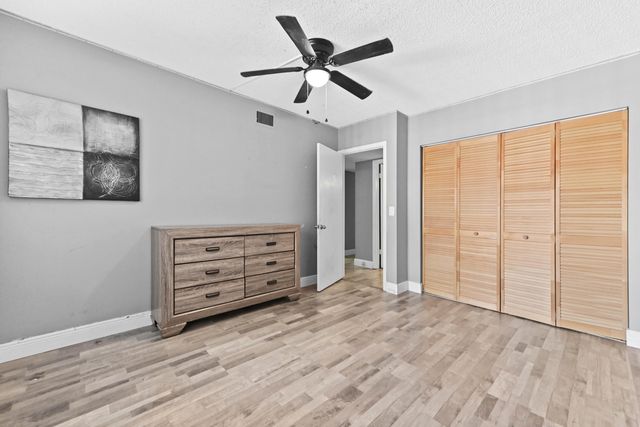 5937 Forest Hill Boulevard 103, West Palm Beach, FL 33415