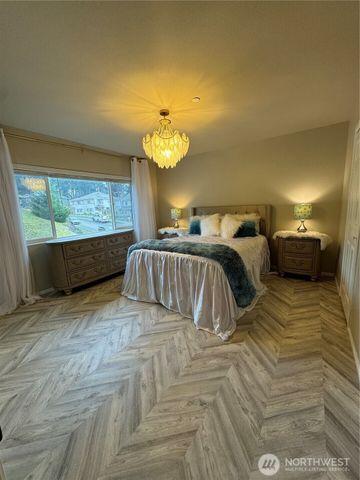 3572 Hoffman Hill Boulevard, Dupont, WA 98327