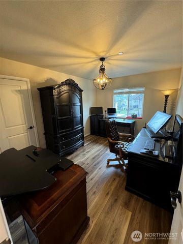 3572 Hoffman Hill Boulevard, Dupont, WA 98327