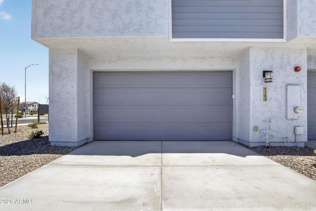 8149 E PETUNIA Avenue 1103, Mesa, AZ 85212