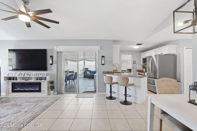 370 Olman Street SW, Palm Bay, FL 32908