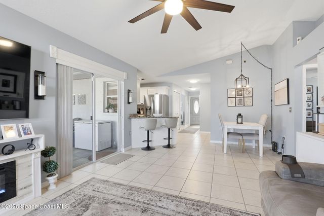 370 Olman Street SW, Palm Bay, FL 32908