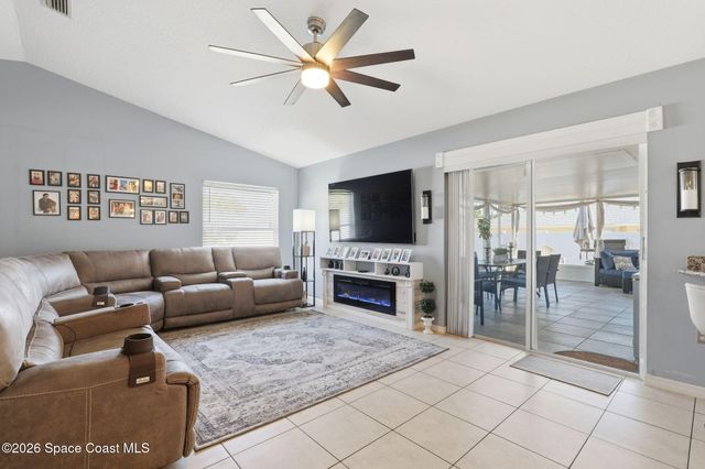 370 Olman Street SW, Palm Bay, FL 32908