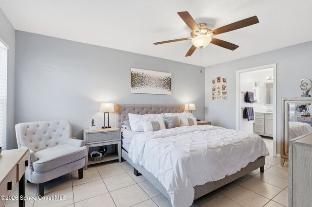 370 Olman Street SW, Palm Bay, FL 32908