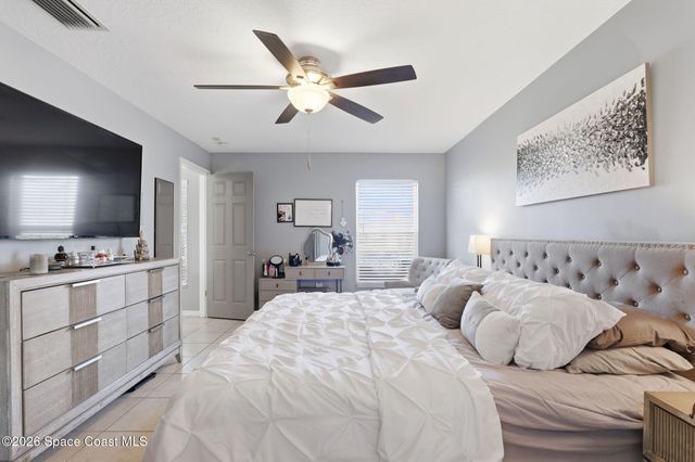 370 Olman Street SW, Palm Bay, FL 32908