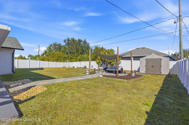 370 Olman Street SW, Palm Bay, FL 32908