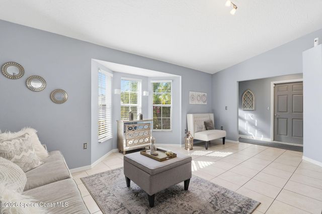 370 Olman Street SW, Palm Bay, FL 32908