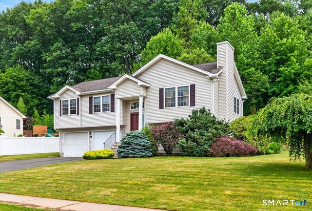 95 Folly Brook Lane, Manchester, CT 06040